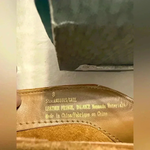 Maurice’s Gail slip on fringe ankle boots EUC Leather fringe. Women’s size 8 - Picture 8 of 8